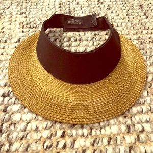 Eric Javits Champ Visor